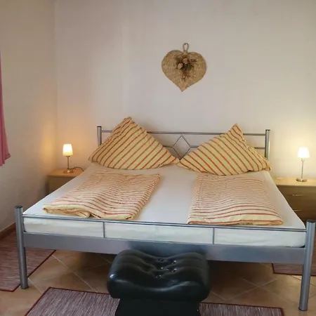 Casa vacanze Holiday Zum Wallbach N *